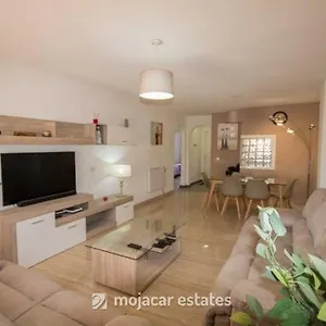 Apartment El Palmeral Rob