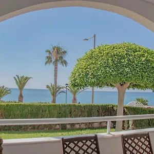  Apartment Apto Julia, 1ª Linea De Playa Y Vistas Al Mar